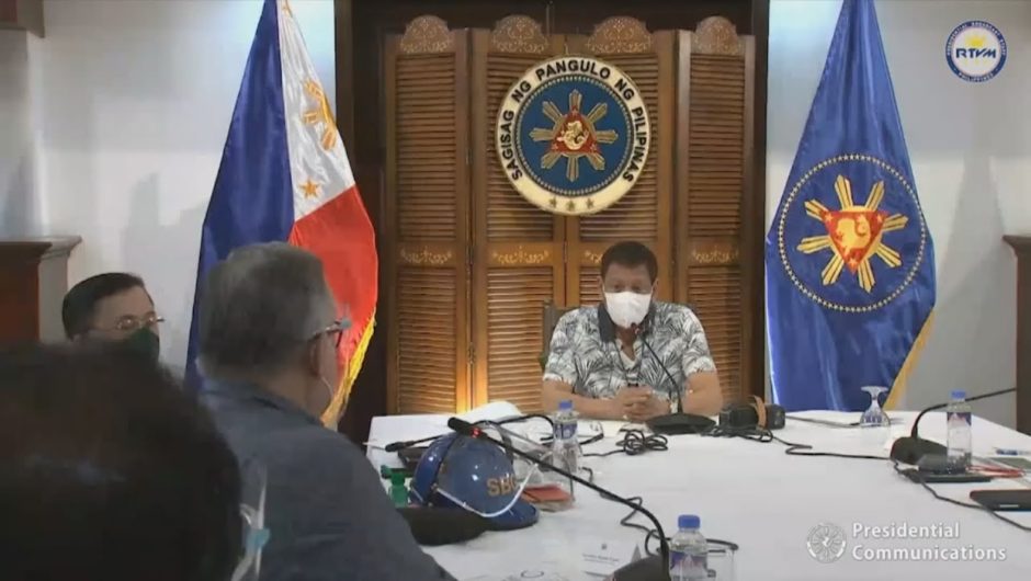 Duterte offers to be first person to receive vaccine from Russia