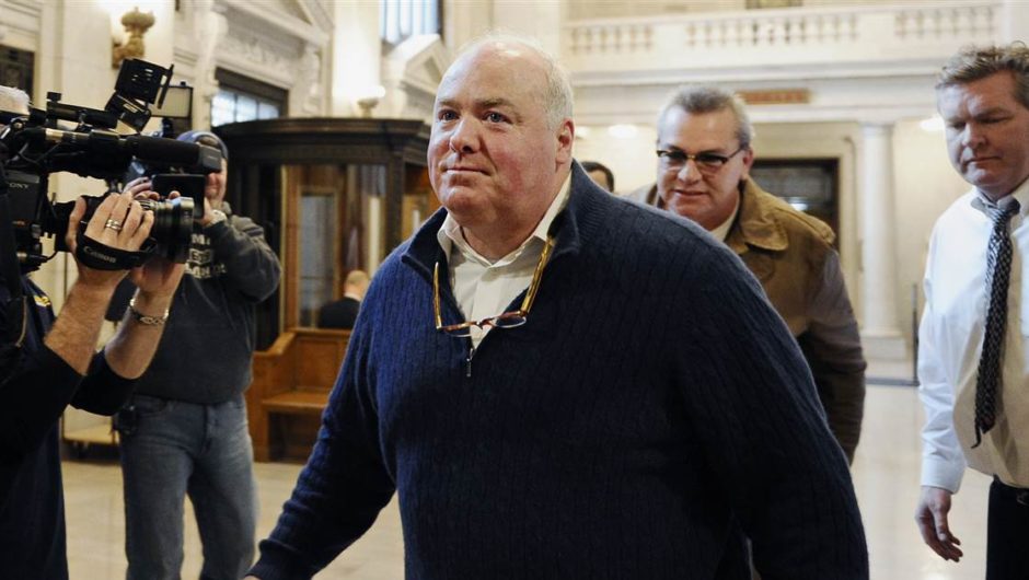 Kennedy cousin Michael Skakel won’t face retrial in 1975 killing, prosecutor says