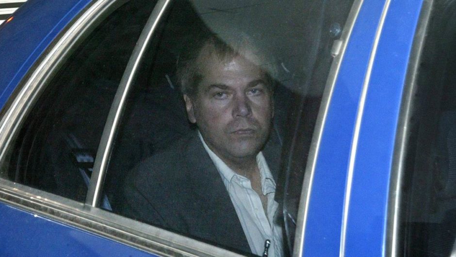 Judge allows John Hinckley to publicly display his artwork