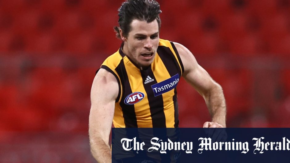 Hawthorn Hawks winger Isaac Smith chooses Geelong Cats as new AFL club, Rory Atkins joins Gold Coast