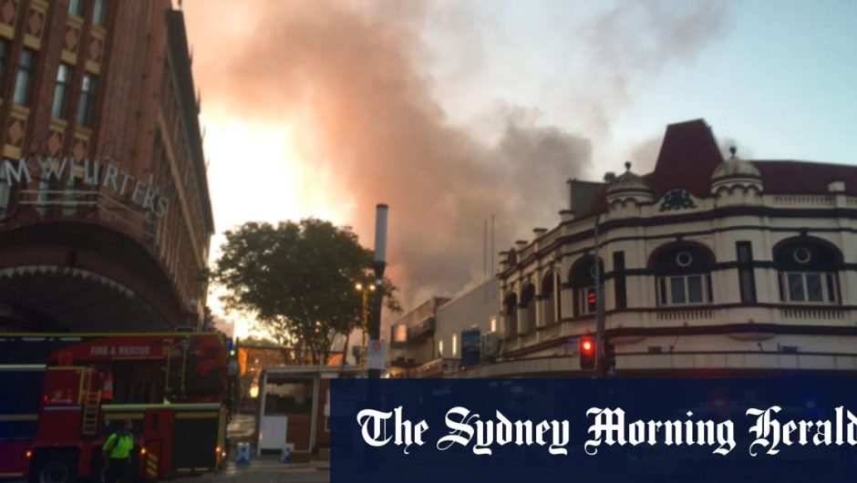 Smoke warning after fire breaks out at Fortitude Valley premises