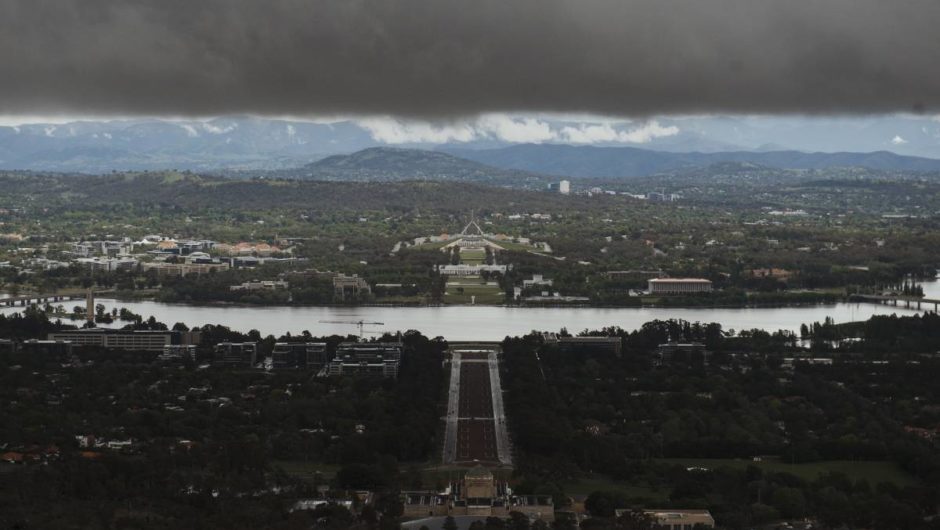 The Bureau of Meteorology forecast weekend rain ahead of clearer skies next week | The Canberra Times