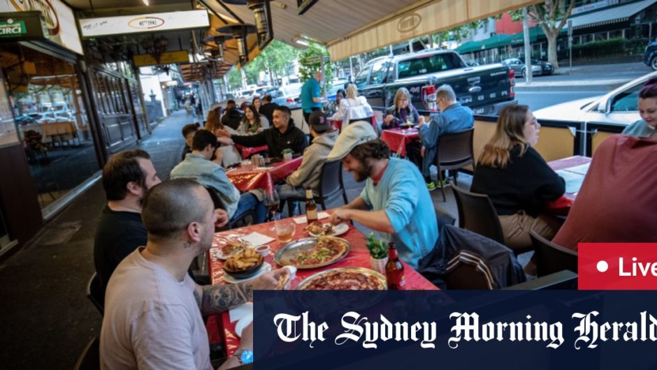 Victoria records zero COVID-19 cases for consecutive days, Qld border to reopen to NSW, US COVID-19 case surge continues, Jasmins Liverpool customer tests positive, Australia death toll at 907