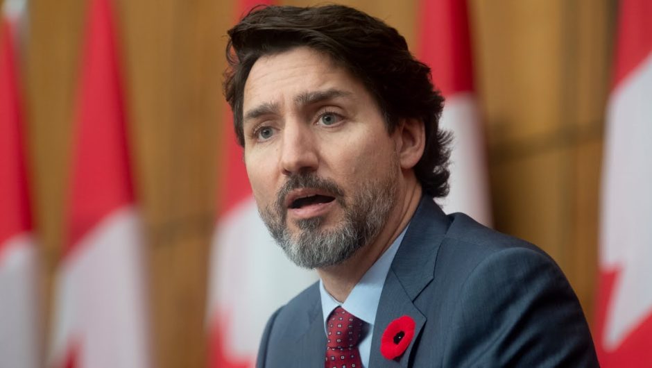 'Do the right thing,' Trudeau urges premiers and mayors as COVID-19 cases rise