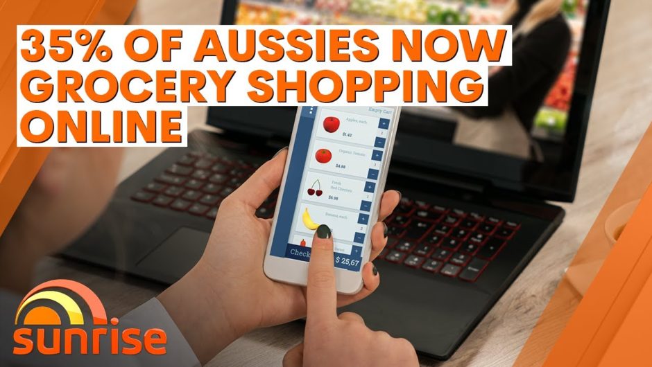 One third of Australians now do their grocery shopping online | 7NEWS