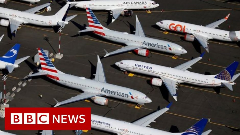 Boeing's 737 Max cleared to fly in the US after crashes – BBC News