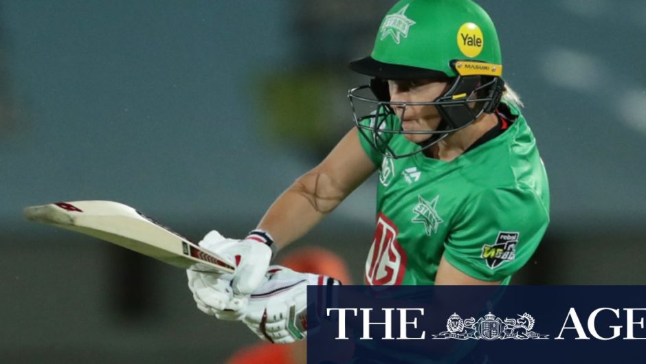 Stars align as Melbourne makes WBBL statement against Scorchers