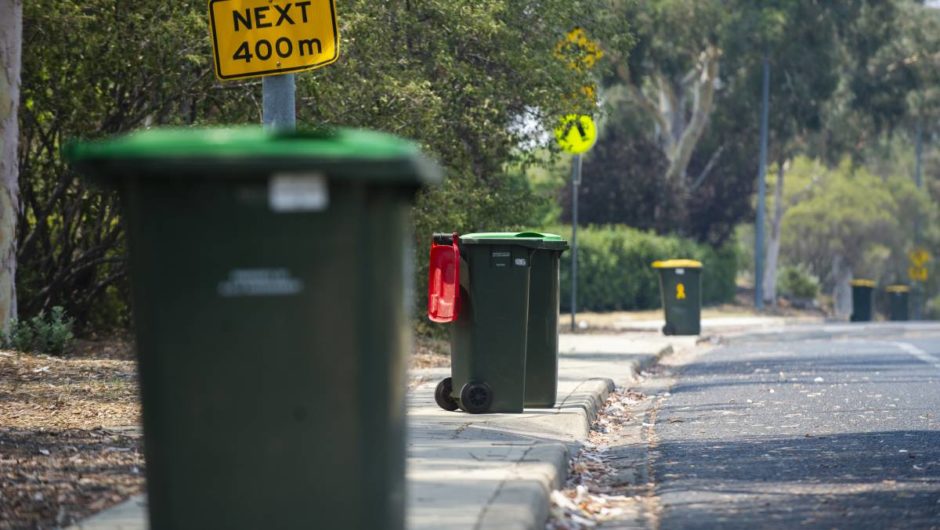 Canberra rubbish collection: Suburbs affected as garbage truck drivers strike | The Canberra Times