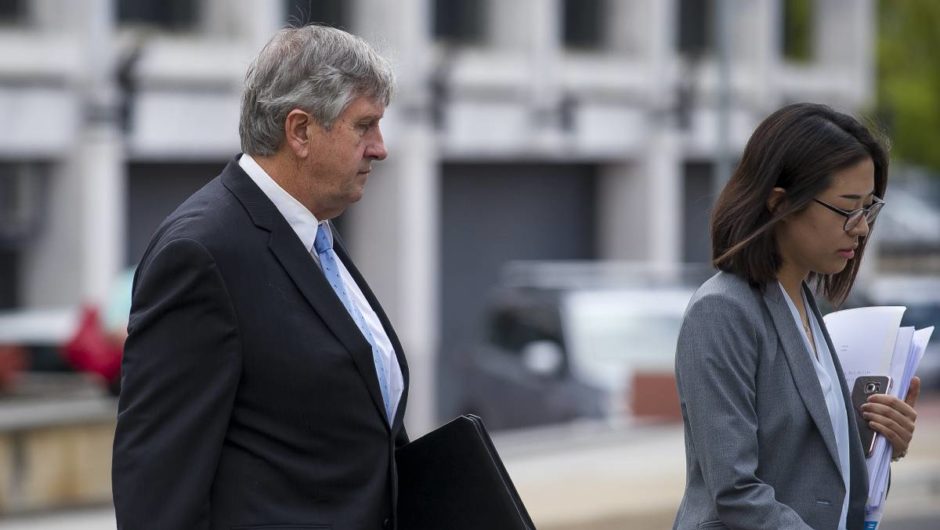 Rapist former University of Canberra lecturer Arthur Hoyle banned from practising law | The Canberra Times