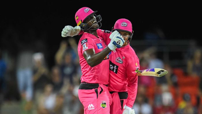 Thunder’s Alex Hales blitzes Stars in Big Bash League, Jason Holder wins it for Sixers against Renegades