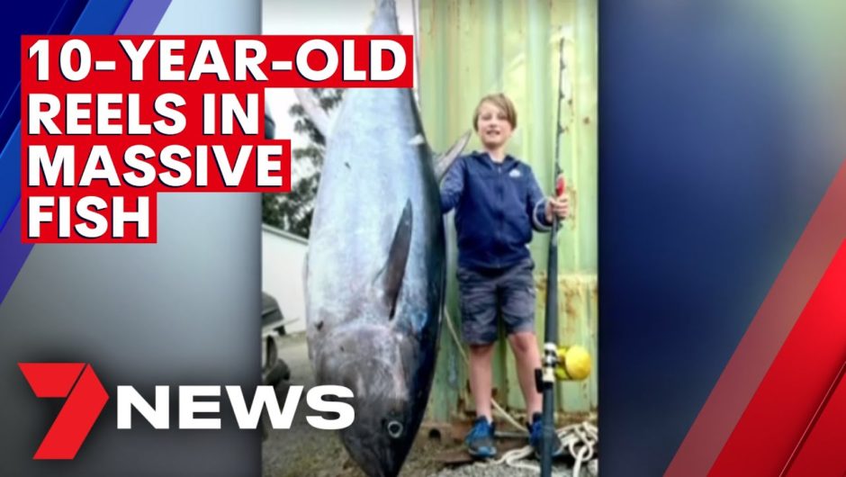 Ten-year-old catches 88kg tuna off Tasmania | 7NEWS