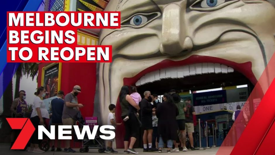Melbourne begins to reopen | 7NEWS
