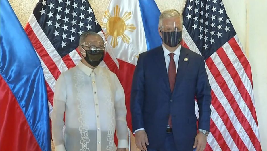 U.S. national security advisor bumisita sa bansa