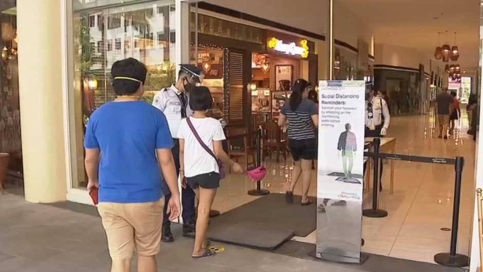 Metro Manila mayors ban minors in malls