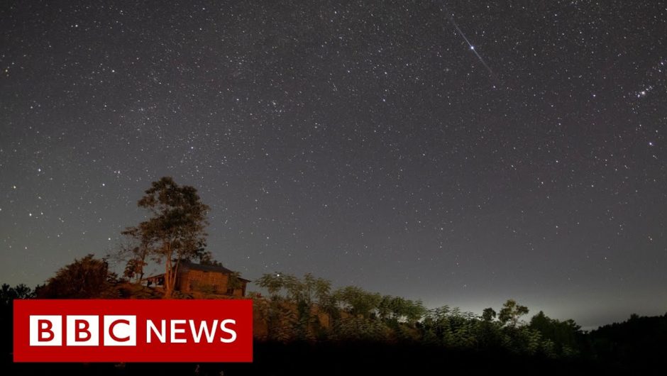 Geminid meteor shower dazzles night skies – BBC News