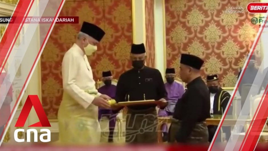 UMNO's Saarani Mohamad sworn in as Perak's new chief minister