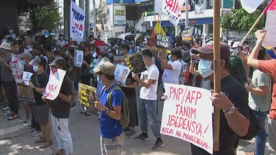 Groups call for release of arrested activists, journalist