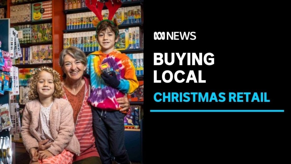 Christmas retailers are seeing fewer customers but they are spending more | ABC News