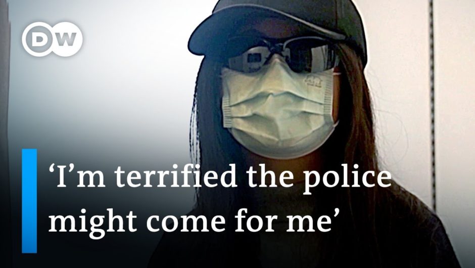 Hong Kong teenager seeks asylum in Britain | DW News