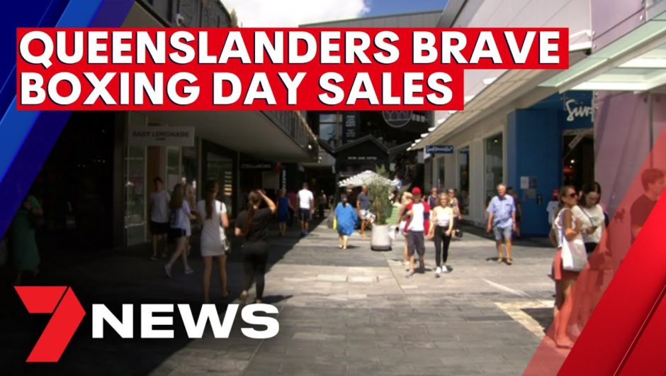 Boxing Day sales frenzy in Queensland  | 7NEWS