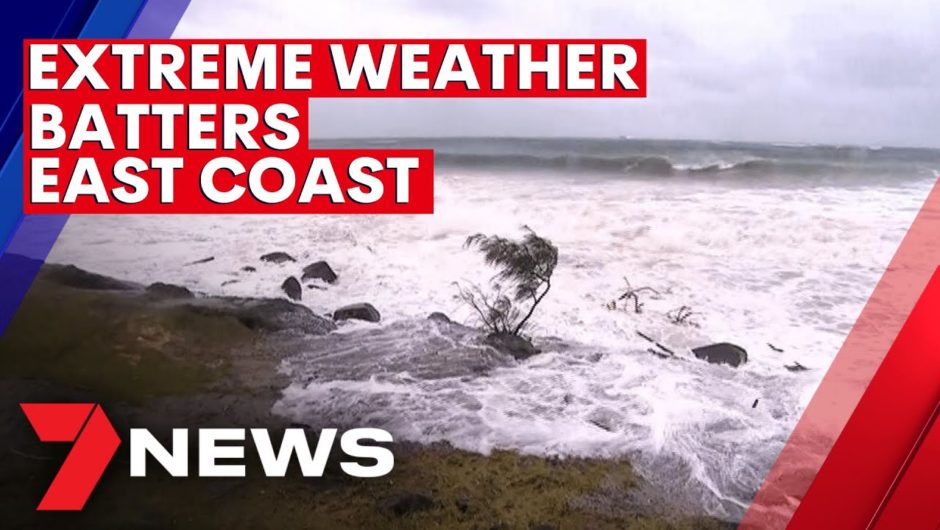Wild weather batters Byron Bay and New South Wales' north coast | 7NEWS