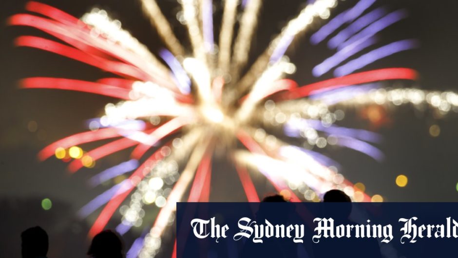 WA on border alert with Victoria as three COVID-19 community cases detected in Melbourne