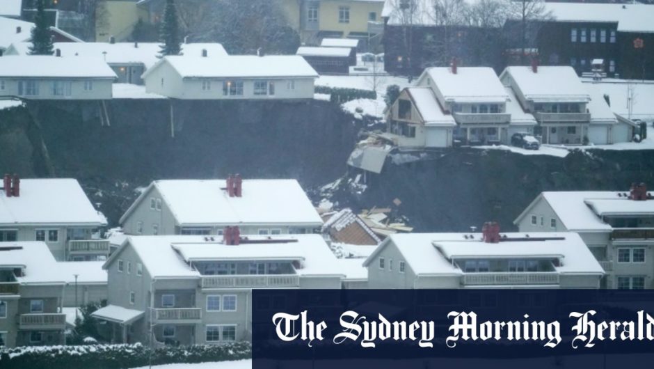 Landslide in southern Norway sweeps buildings away