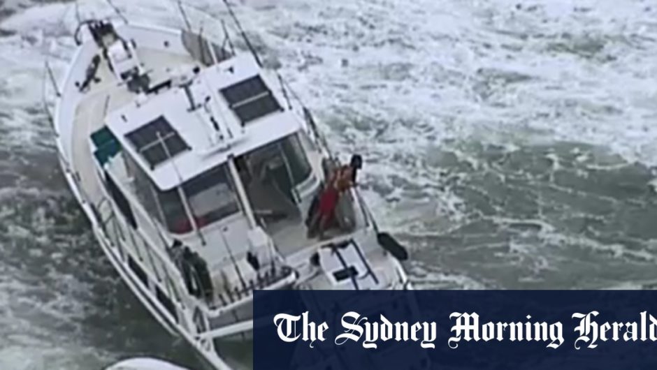 Man found clinging for safety after boat washes up on Sunshine Coast