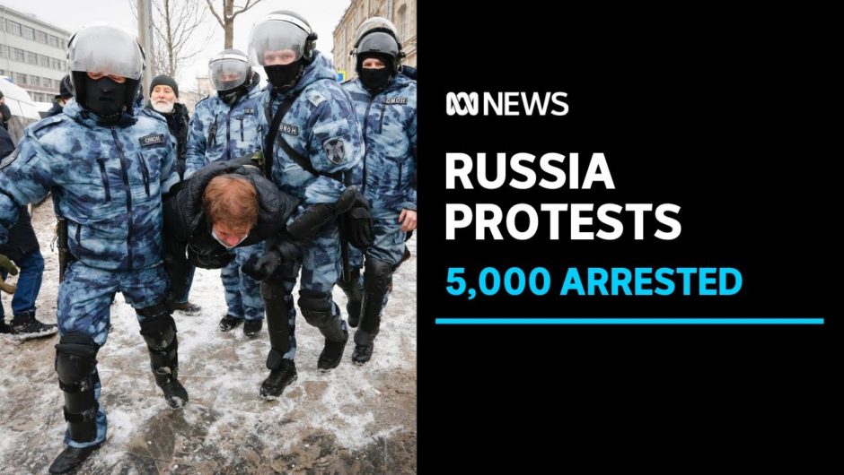 Russia arrests more than 5,000 protesters demanding Alexei Navalny's release | ABC News