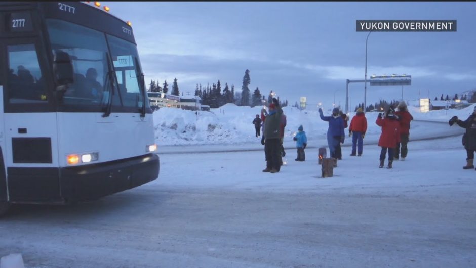 Yukon mobile vaccine team gets warm welcome