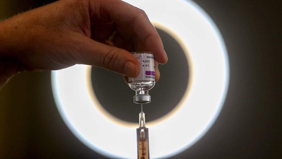 Doctor says spacing out vaccine doses 'makes a lot of sense'