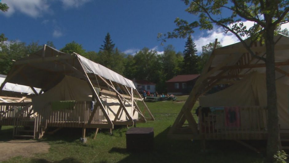 Doctors call for sleepaway camps to reopen