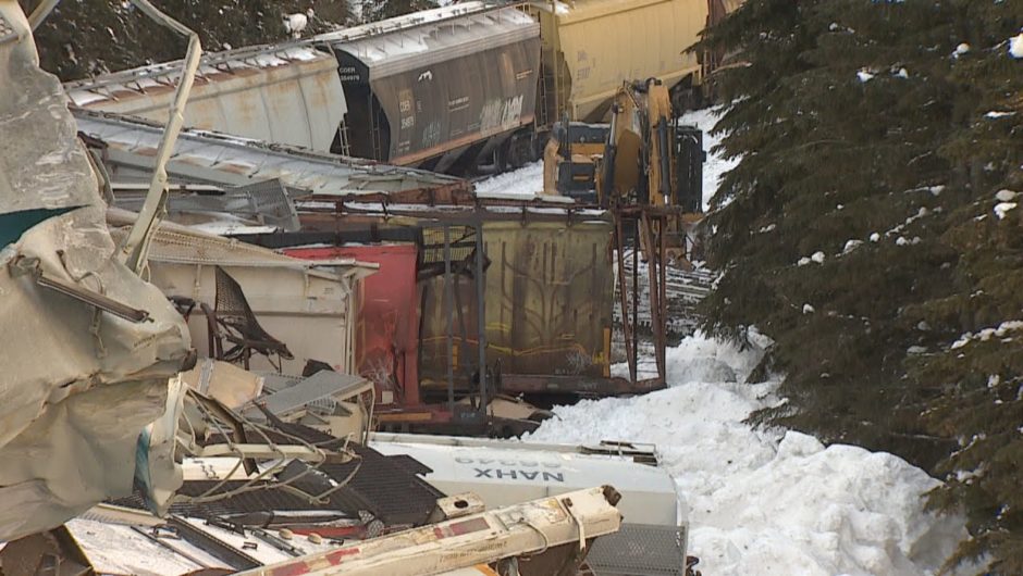 CP Rail threatened lawsuit after investigator spoke out about deadly crash