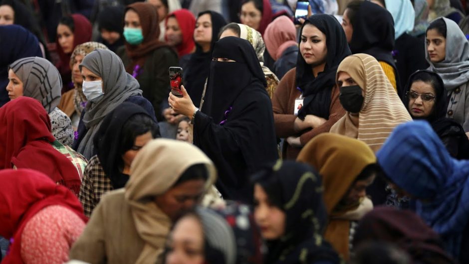 Women's rights threatened in Afghanistan