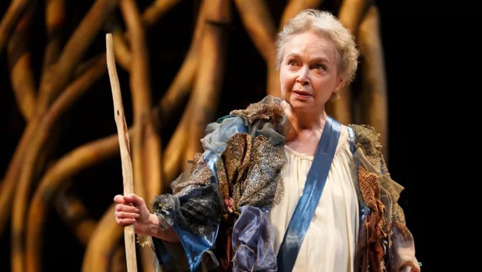 Canadian theatre legend Martha Henry dead at 83