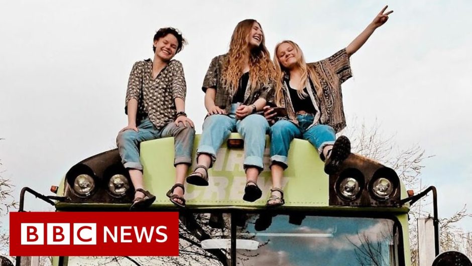 Three women, one cheating ex and an adventure – BBC News