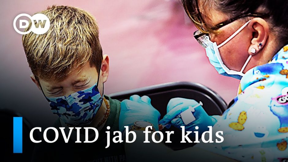 US rolls out COVID vaccine for young children | DW News