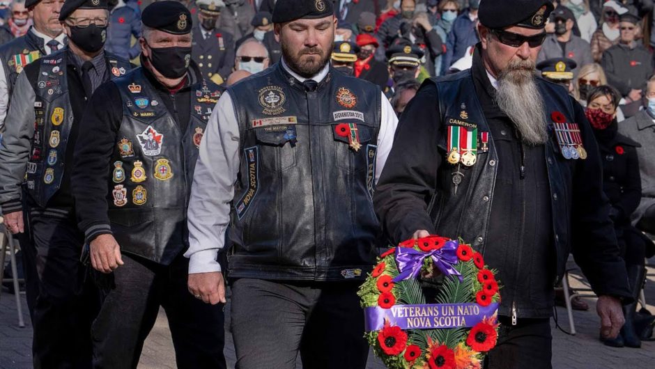 'Heartwarming for veterans to see the crowds,' says veterans' group president