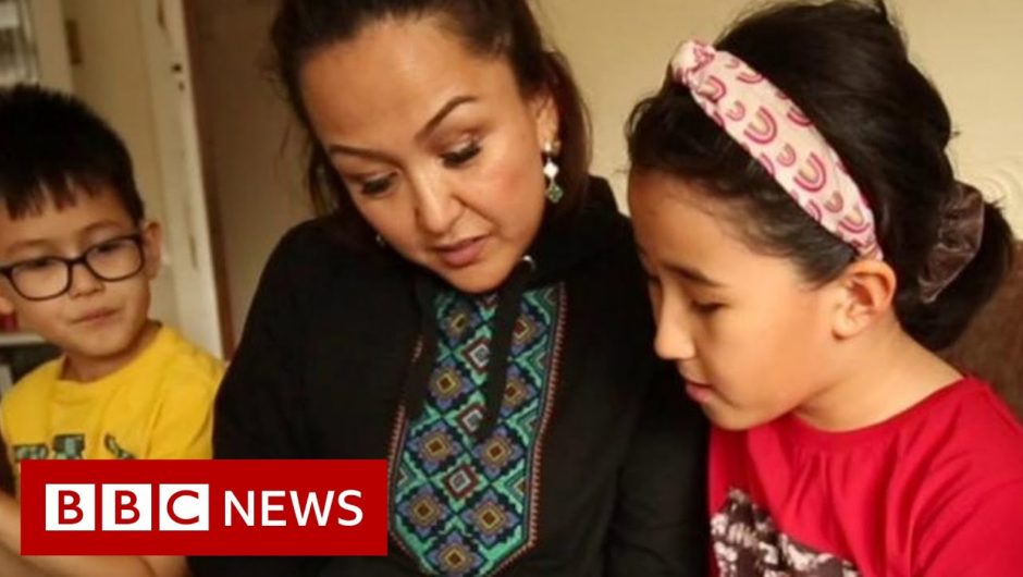 The Uyghur woman fighting to keep her culture alive – BBC News