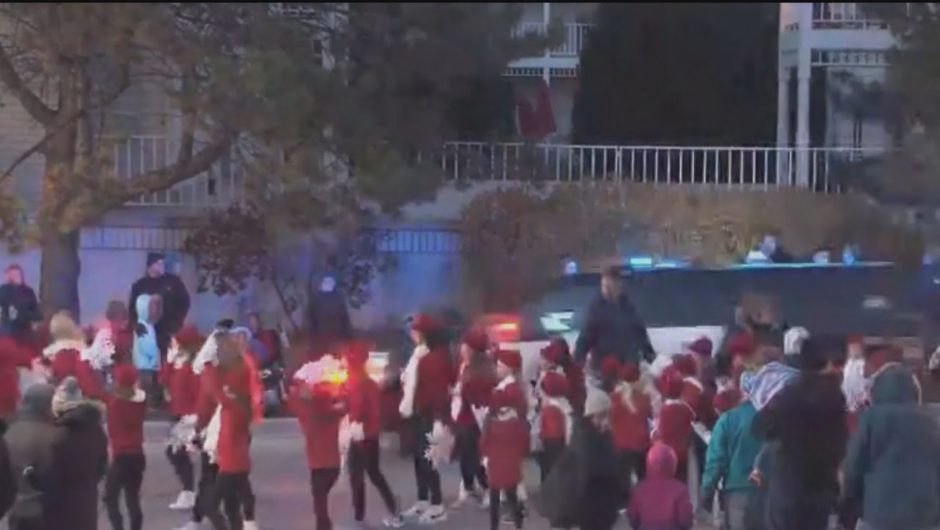 5 dead, 40 injured after SUV crashes through Wisconsin Christmas parade