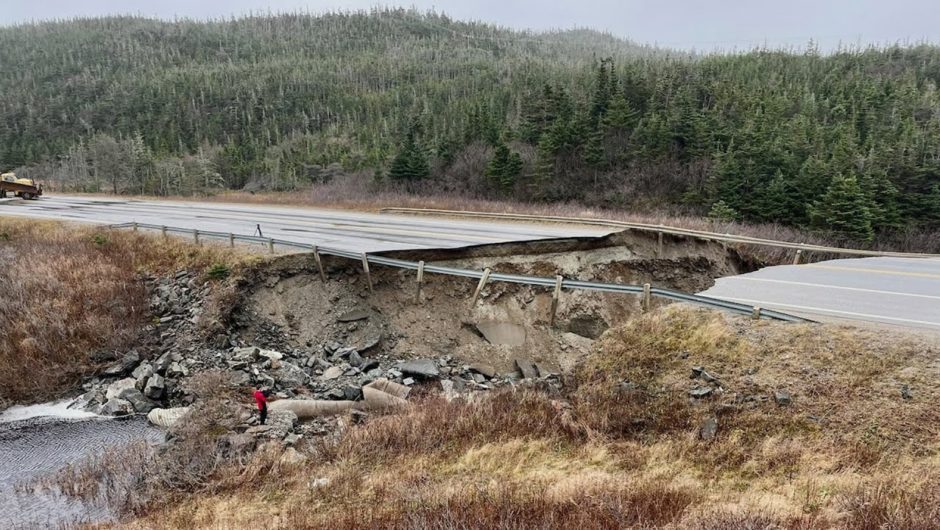 N.L. surveys storm damage as rain eases up