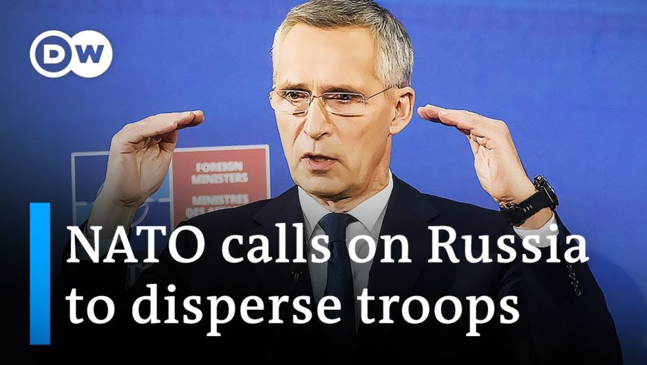 NATO warns Russia against Ukraine 'aggression' | DW News