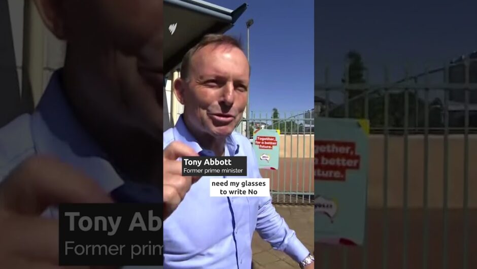 Tony Abbott heckled while casting his No ballot in the Voice to Parliament referendum | SBS News