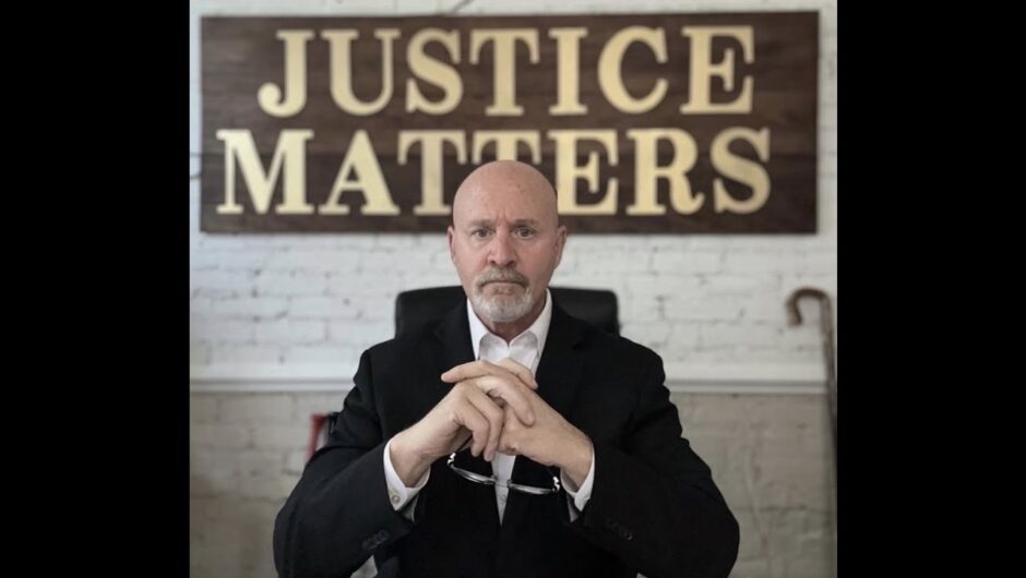 Jack Smith seeks to protect jurors from Trump; informs Judge Chutkan of Judge Engoron's NY gag order